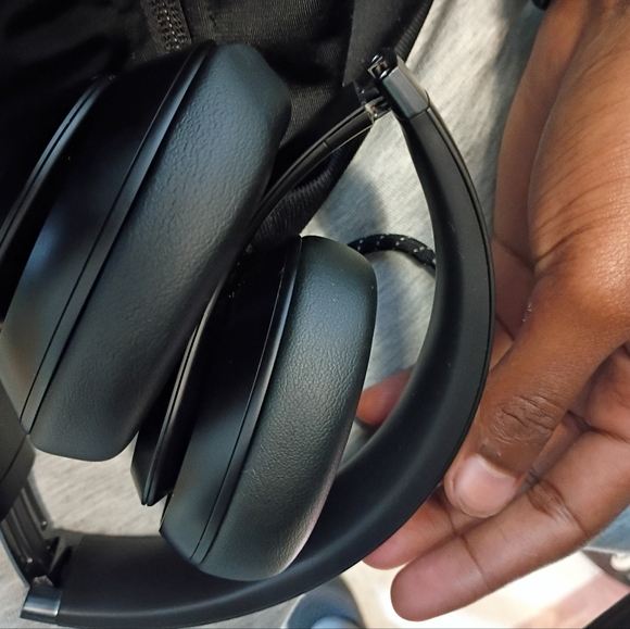 Beats Studio Pro